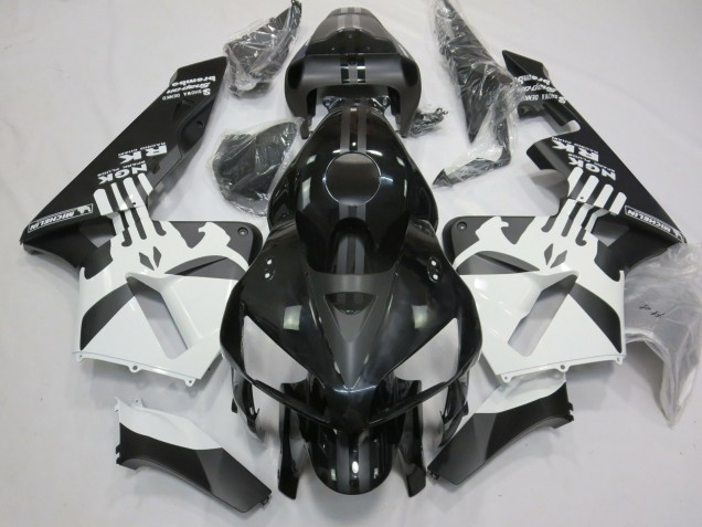 2005-2006 Logo Punisher Noir Mat & Blanc Honda CBR600RR Carénage Moto 2005-2006 Logo Punisher Noir Mat & Blanc Honda CBR600RR Carénage Moto