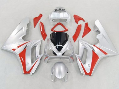 2006-2008 Argent & Rouge Triumph Daytona 675 Carénage Moto