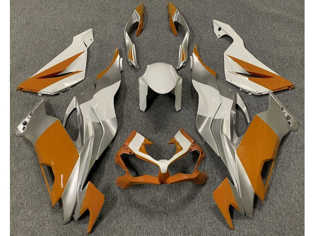 2019-2023 Orange Blanc & Argent Kawasaki ZX6R Carénage Moto 2019-2023 Orange Blanc & Argent Kawasaki ZX6R Carénage Moto