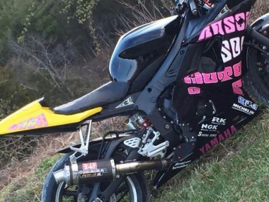 Carénages Moto Yamaha YZF R6S 2006-2009 - Jaune Rose Noir Brillant Rossi Repsol 46