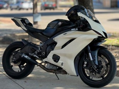 Carénages Moto Kawasaki ZX6R 2013-2018 - Crème Blanc Noir Mat